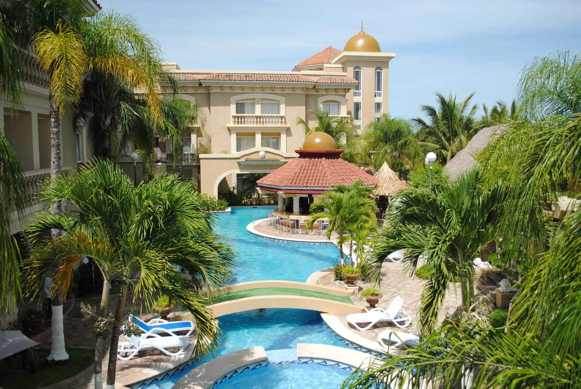 Hotel Quinta Real La Ceiba Zewnętrze zdjęcie